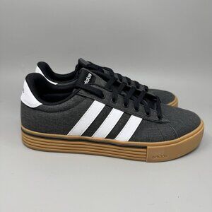 Adidas Daily 4.0 Men's Size 10 Black Cloud White Gum Sneaker Shoes IF4492